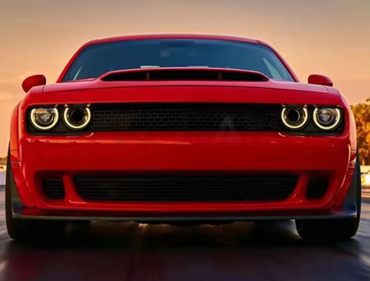 ბამპერის კომპლექტი CHALLENGER 2008-2014 DEMON წინა (ფრთის გაფორმებებით)